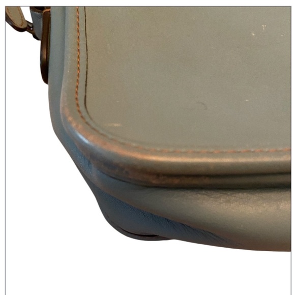 Coach 57325 Turnlock Crossbody in Glovetanned Leather - Cloud Blue - Picture 8 of 13